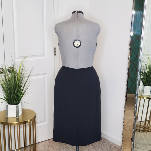 Le Suit Women's Pencil Skirt, Black (Size 12) - Picture 3 of 6